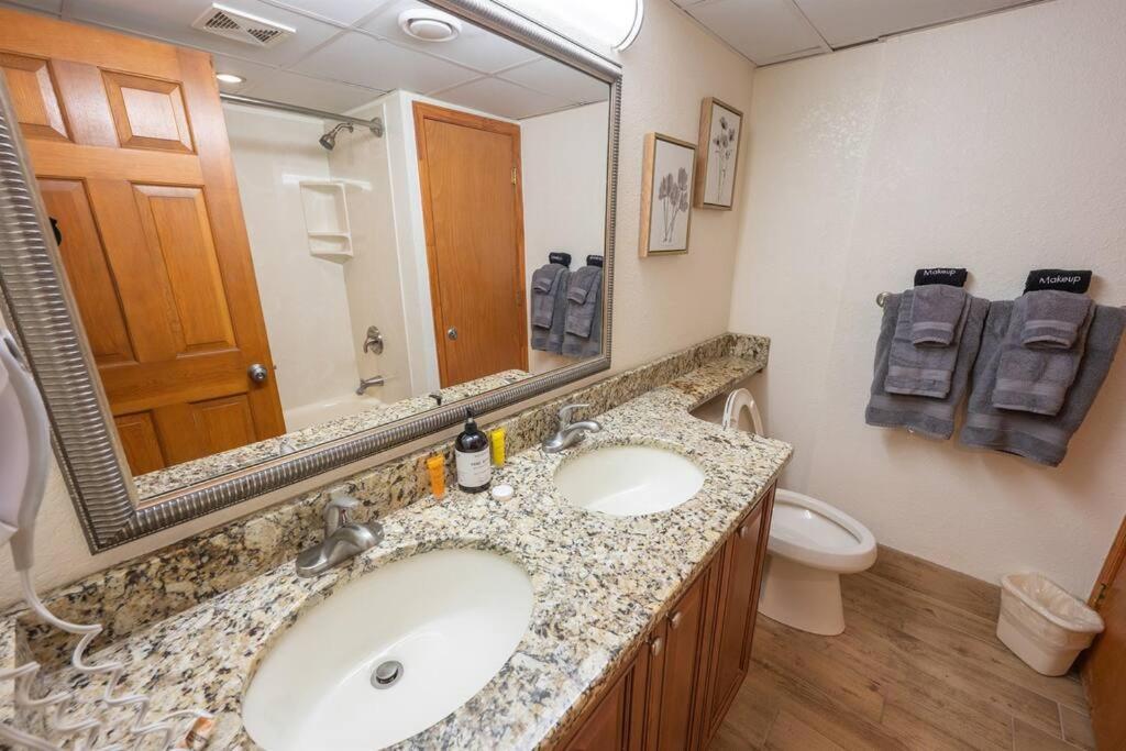 New Remodeled Direct Oceanfront Views Beach Cove Myrtle Beach Exterior foto