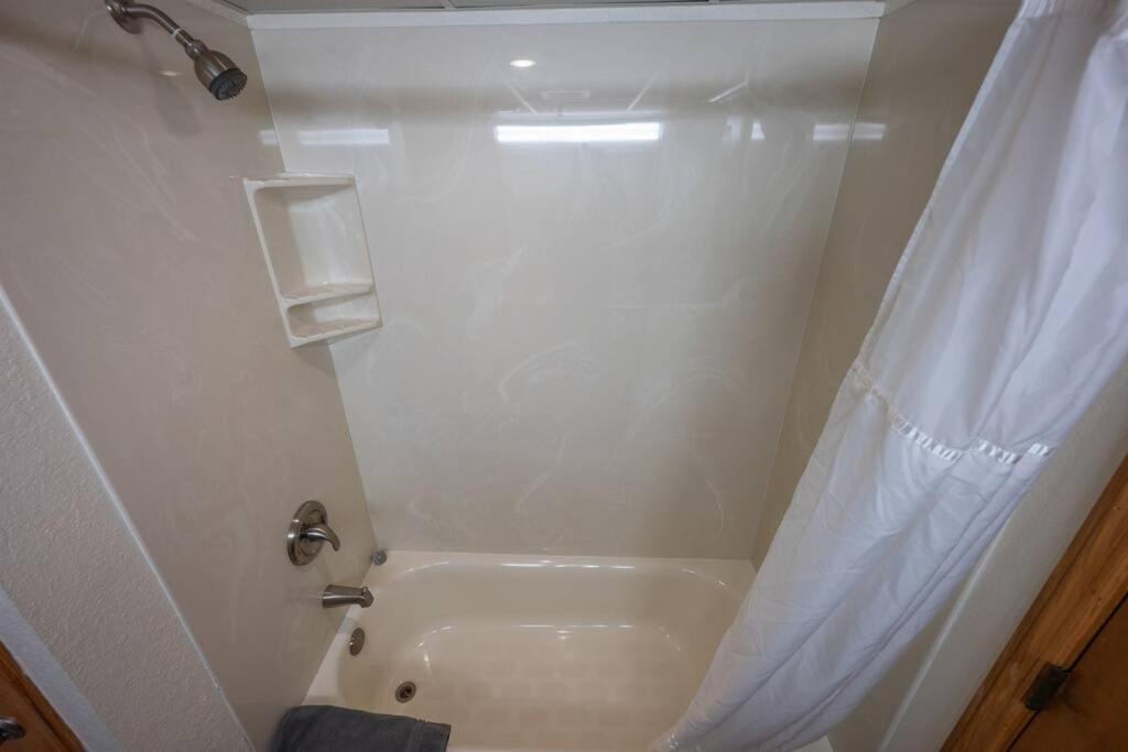 New Remodeled Direct Oceanfront Views Beach Cove Myrtle Beach Exterior foto